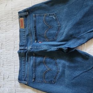 Womens Levi skinny jeans